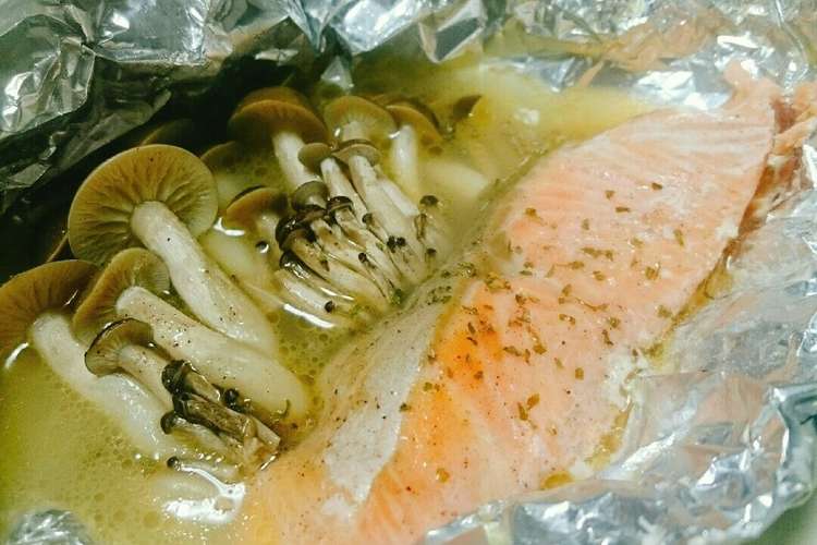 鮭ときのこのバターホイル焼き レシピ 作り方 By ゆーこ クックパッド 簡単おいしいみんなのレシピが353万品