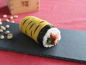 鬼のパンツ柄!いわしの蒲焼恵方巻き