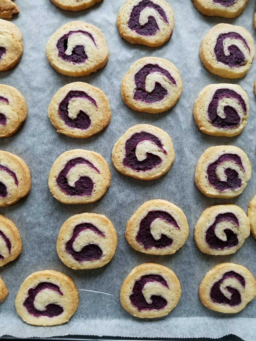 おまじないクッキー　ハロウィン紫いもの画像