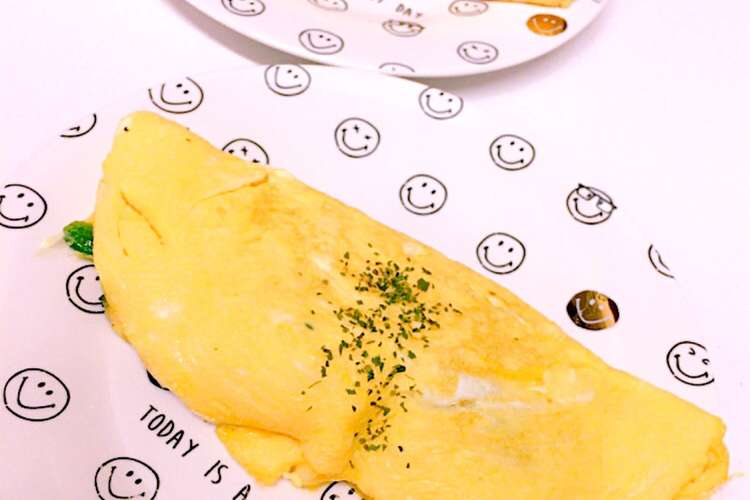 簡単 冷凍ほうれん草でチーズオムレツ レシピ 作り方 By Azryu 212 クックパッド 簡単おいしいみんなのレシピが360万品
