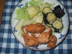 鶏のから揚げサラダ