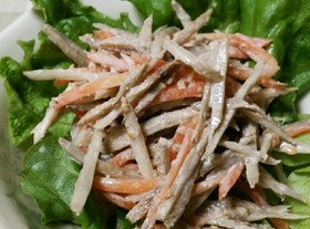 パリパリ美味しいごぼうサラダ