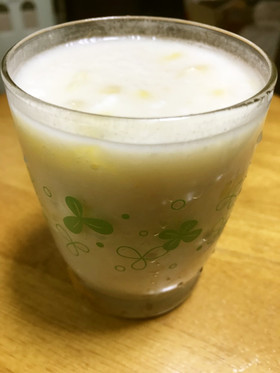 糀甘酒で飲むヨーグルト♬