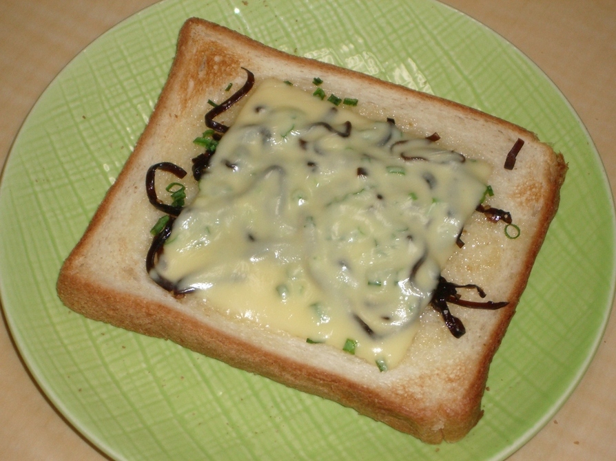 こんぶとチーズのトースト♪の画像