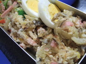 お弁当に♪彩りかわいいソーセージかき揚げ