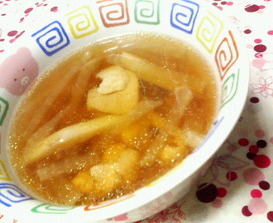 ✿伝統の❀鶏肉と大根・里芋✿純和風汁の写真