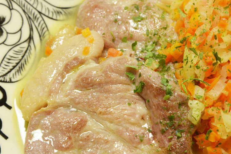 ひと鍋で簡単 豚肉の白ワイン煮 レシピ 作り方 By Tearose クックパッド 簡単おいしいみんなのレシピが356万品