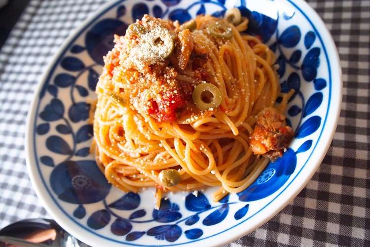 鯖水煮缶とトマトホール缶の贅沢節約パスタ レシピ 作り方 By ゆっぴ Sキッチン クックパッド 簡単おいしいみんなのレシピが375万品
