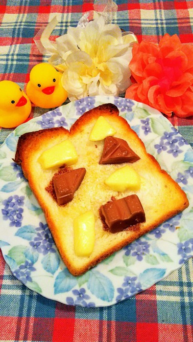 元気回復トースト(バターチョコチーズ)の写真