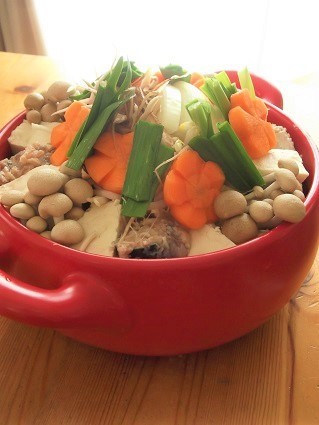 もやしでカサ増し！豆腐と鯖缶の中華風鍋の画像