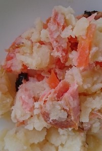 焼き鮭とネギの簡単ポテトサラダ