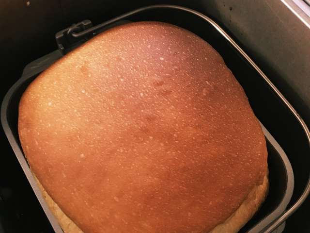 ホームベーカリー もちもち 食パン レシピ 食べ物の写真
