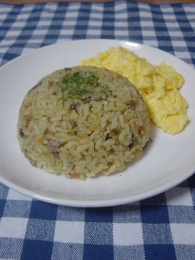 牛肉☆ドライカレーピラフ~炊き込み~