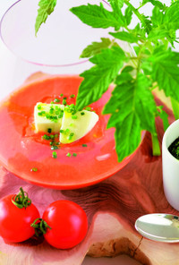 奈良県産トマトのガスパチョ（冷製スープ）