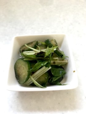 きゅうりと水菜の海苔の佃煮あえ