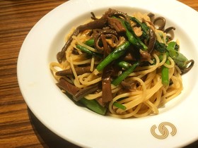 簡単!ぜんまいとアスパラ菜の和風パスタ