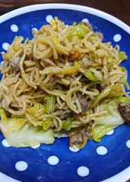 牛 すじ 焼きそば