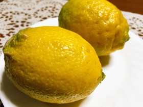 簡単レモンと梅干しのお味噌汁