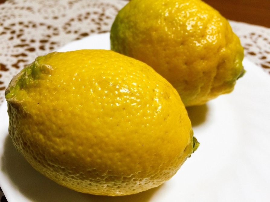 簡単レモンと梅干しのお味噌汁の画像