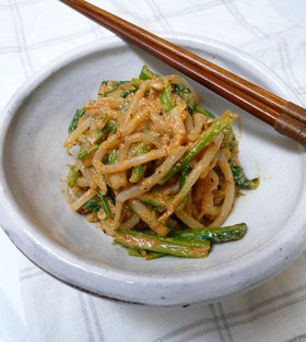 ちょい辛♪もやしのごま酢和え