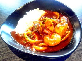 絶品!簡単ぷりっぷりシーフードカレー!