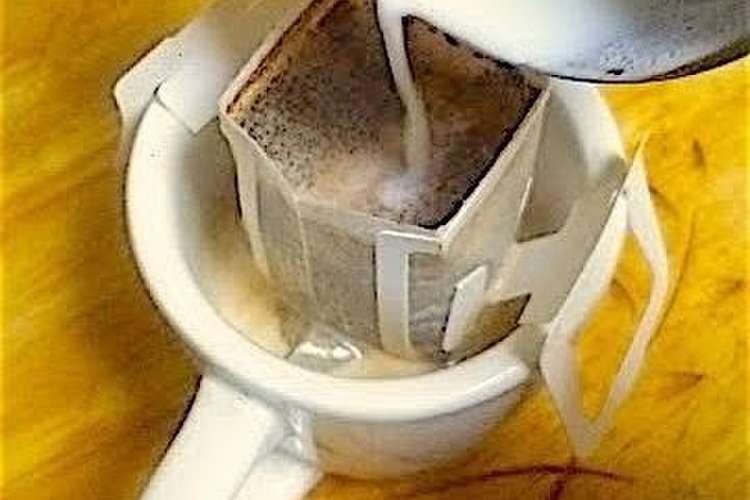 旨 牛乳でいれるドリップバッグコーヒー レシピ 作り方 By ねむンダ クックパッド 簡単おいしいみんなのレシピが379万品