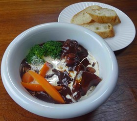 圧力鍋で作る牛タンシチュー