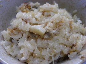 入れるだけ♪ほたての炊き込みごはん