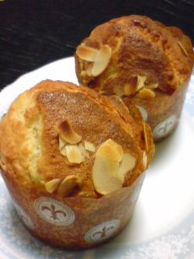 簡単お手軽☆ふんわりマフィン(アーモンド