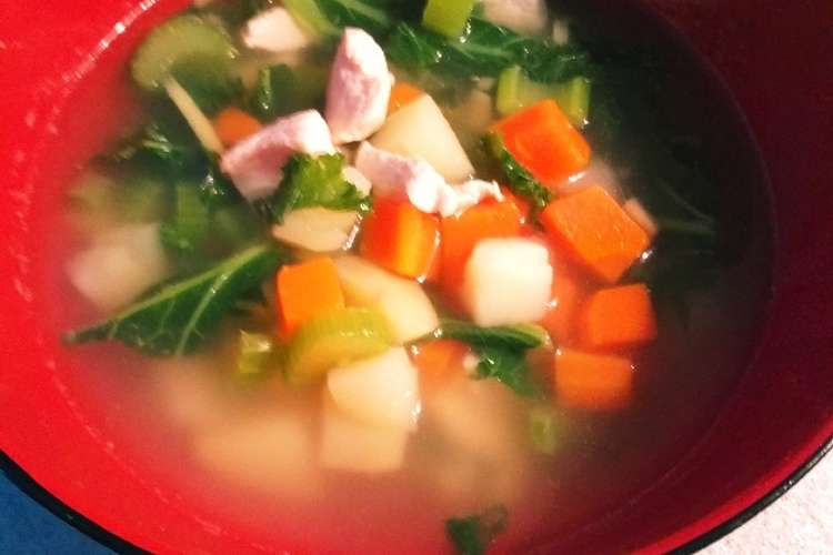 風邪にも 野菜たっぷりチキンスープ レシピ 作り方 By Hanauk クックパッド 簡単おいしいみんなのレシピが350万品