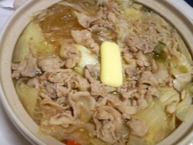 白と茶色だけ鍋。