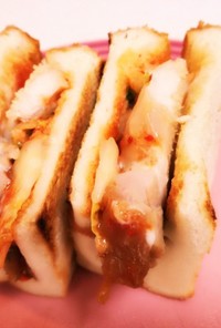 ☆照り焼きチキンとキムチのサンドイッチ☆