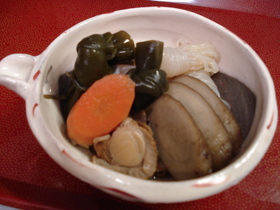 蒸し帆立と根菜の煮物
