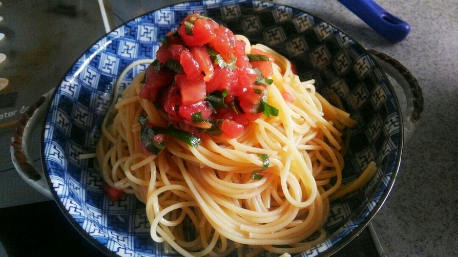暑い日に☆紫蘇とトマトの冷たいパスタの画像
