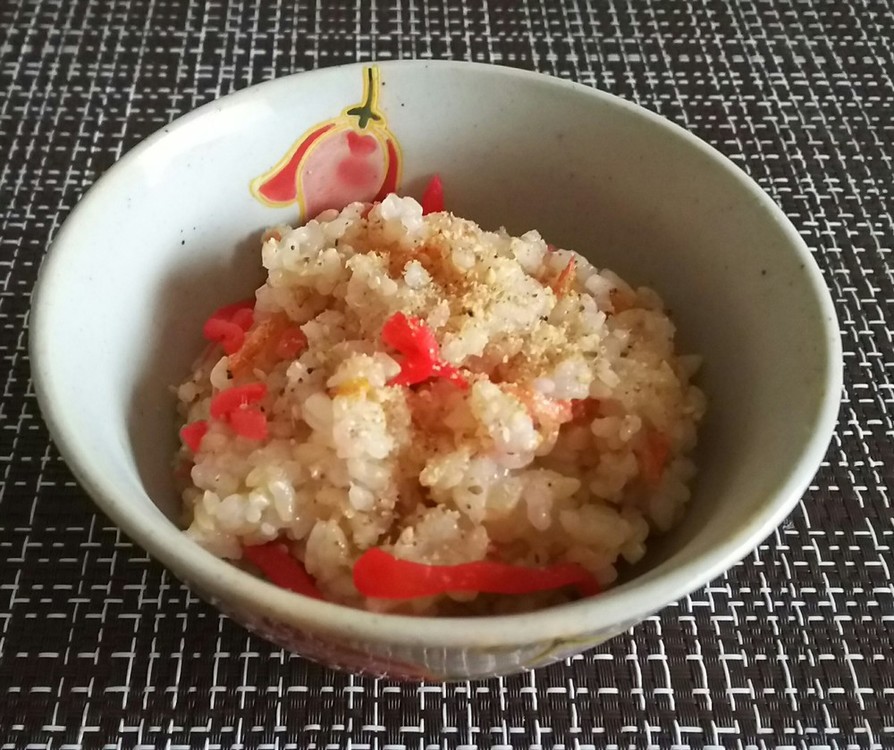 桜海老と紅生姜の玄米混ぜご飯の画像