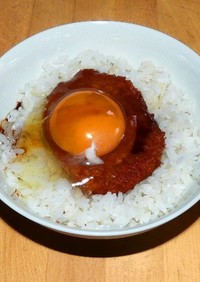 卵かけご飯INソース withコロッケ