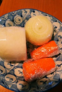 レンジで簡単離乳食(中期～)♡蒸し野菜﻿