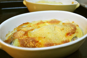 牡蠣とアスパラの豆乳グラタン
