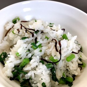 春菊の混ぜご飯*簡単お昼ご飯*
