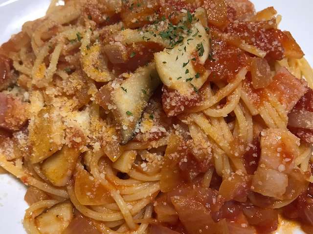 トマト缶で ベーコンとトマトソースパスタ レシピ 作り方 By なりちゃ クックパッド