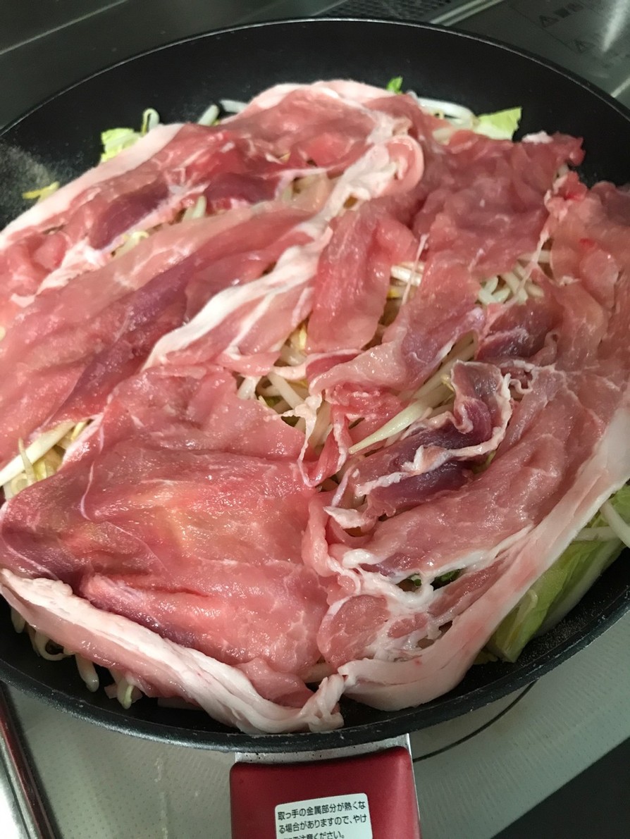 超簡単。白菜と豚肉ともやしの重ね蒸しの画像