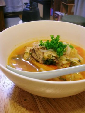 もち豚とキャベツのキムチスープ