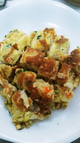 離乳食後期☆うどんと野菜のふわモチお焼き