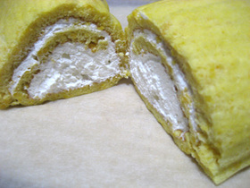 基本のロールケーキ
