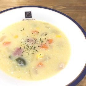 具だくさんコーンスープ