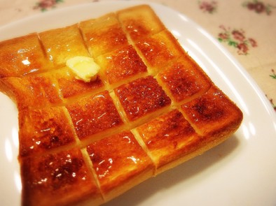 ☆朝食に簡単厚切りハニーバタートースト☆の写真