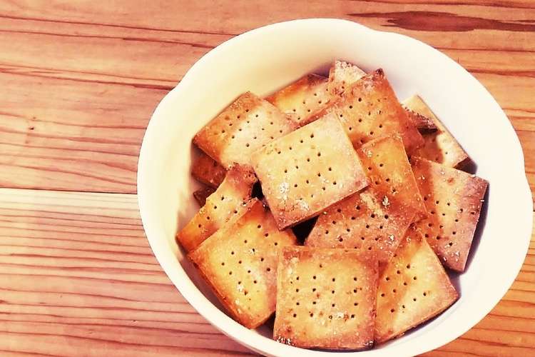 米粉で リッツ風 ハードクラッカー レシピ 作り方 By Na クックパッド 簡単おいしいみんなのレシピが371万品