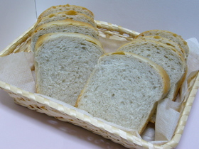 バナナとココナッツの小さな食ぱん