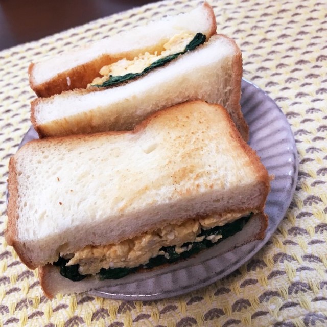 たまごとほうれん草のサンドイッチ レシピ 作り方 By クック レベル1 クックパッド 簡単おいしいみんなのレシピが371万品 たまごとほうれん草のサンドイッチ レシピ 作り方 By クック レベル1 クックパッド 簡単おいしいみんなのレシピが371万品