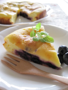 ブルーベリーの米粉ヨーグルトケーキ